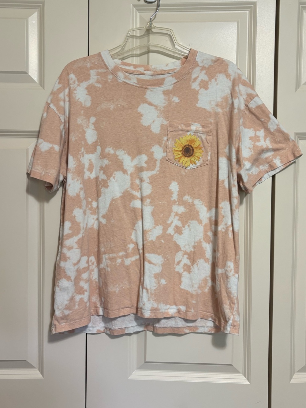 Mighty Fine Peach and White Tie-Dye Tee